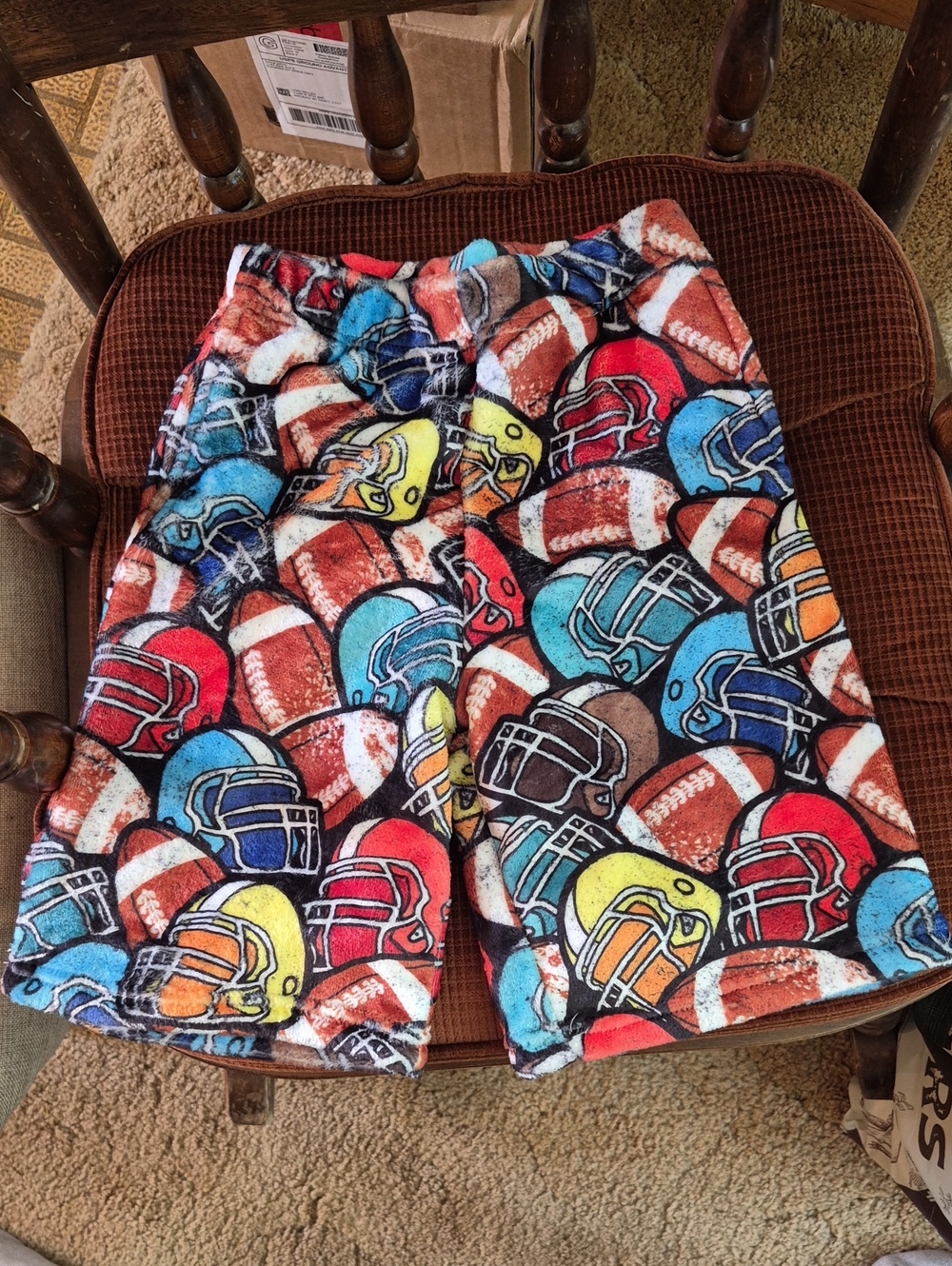 Boys Fuzzy Fleece Lounge / Sleep Shorts w/ Football Graphics Sz XS (4-6)